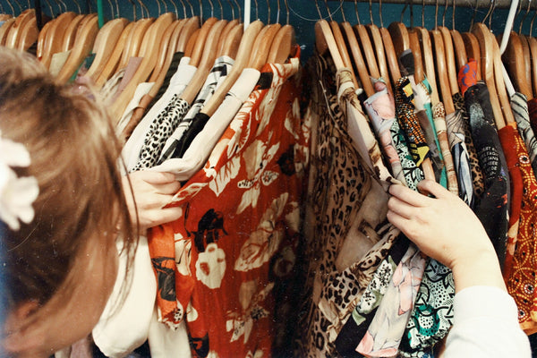 What does vintage fashion mean?