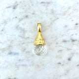 19K Yellow Gold and White Topaz Pendant