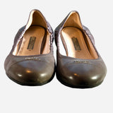 Gray Round-toe Ballet Flats