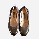 Gray Round-toe Ballet Flats