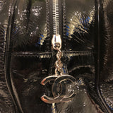 Modern Chain E/W Black Patent Leather Tote
