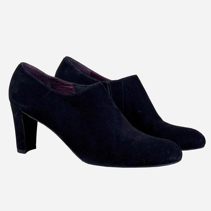 Black Suede Low-Heeled Ankle Boots