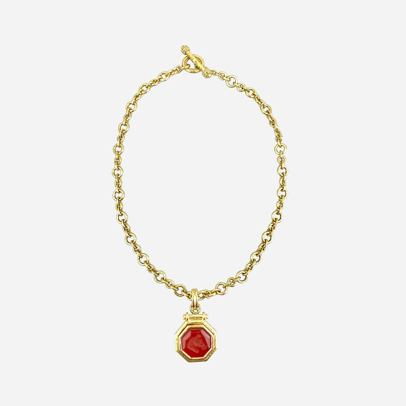 19K Yellow Gold and Intaglio Carnelian Horse Head Pendant Necklace